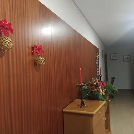 Casa Leiras - *