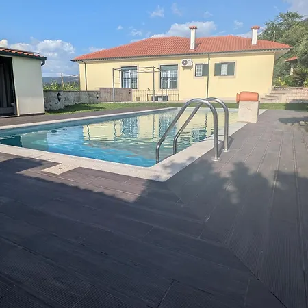 Casa Leiras - Feriehus *