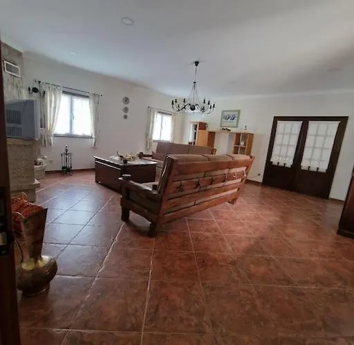 Casa Leiras - Сasa de vacaciones Mondim de Basto